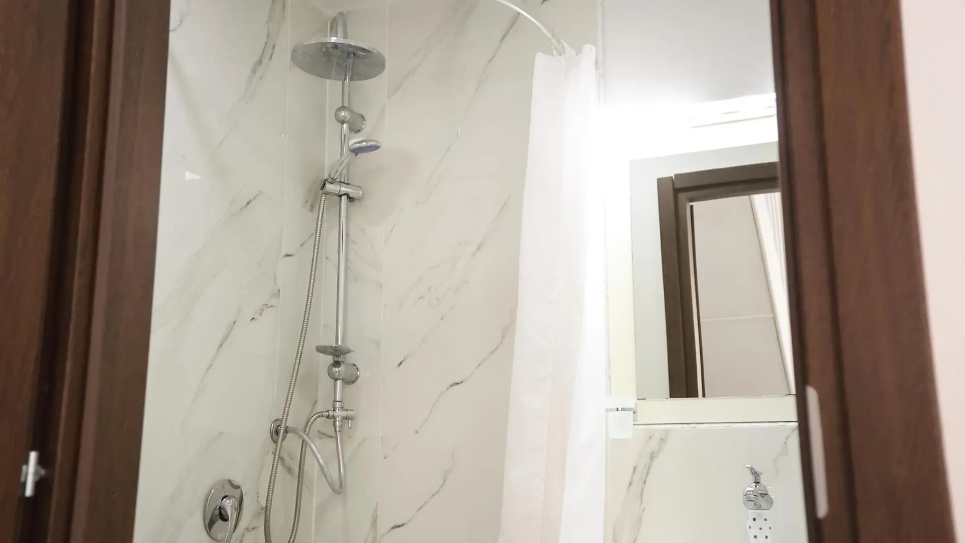 Apartment Modern By Sasy In The City Centre Naples Italy